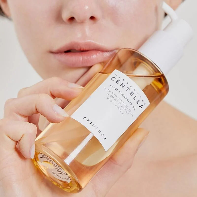 Centella Light Cleansing Oil - SKIN1004